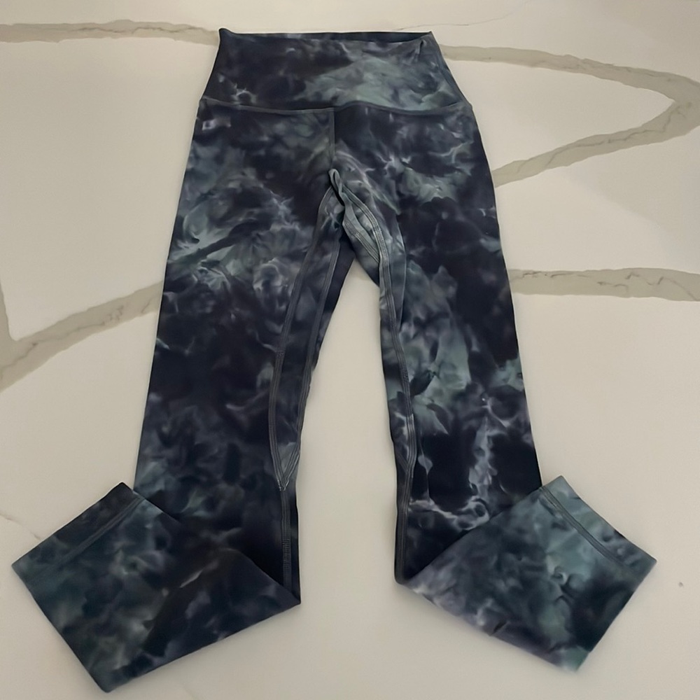 NWOT lululemon align diamond dye size 2